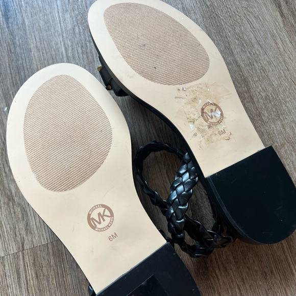 Michael Kors Kailey Flat Sandal - Picture 4 of 5